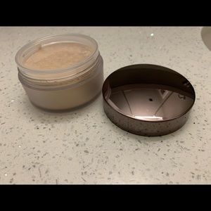Laura Mercier Loose Translucent Powder-GLOW || NWT
